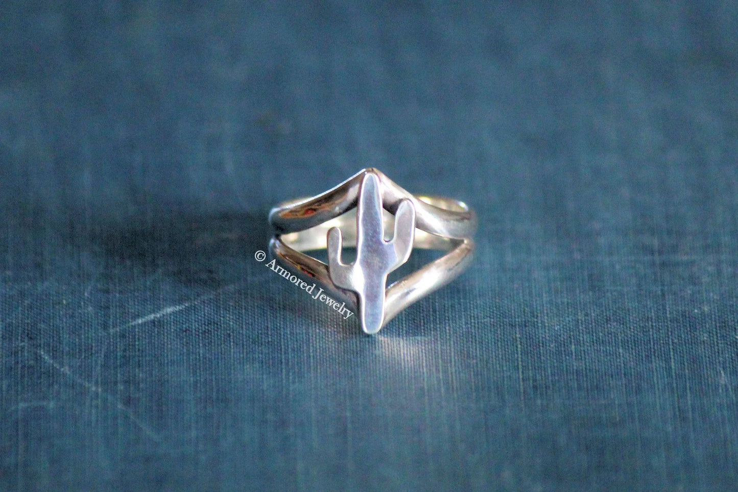 Sterling Silver Cactus Chevron Ring