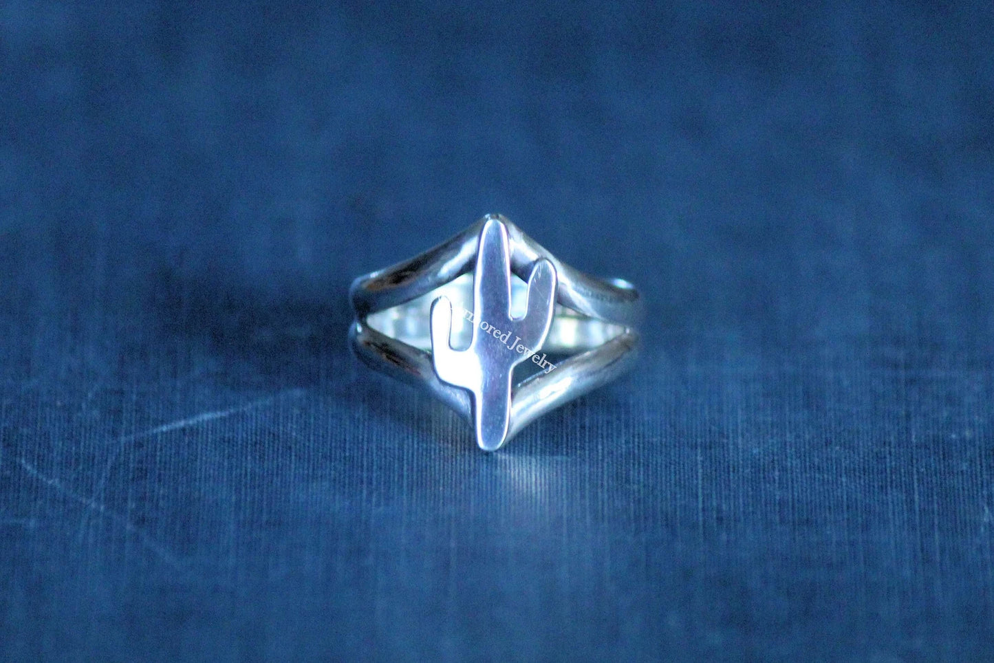 Sterling Silver Cactus Chevron Ring