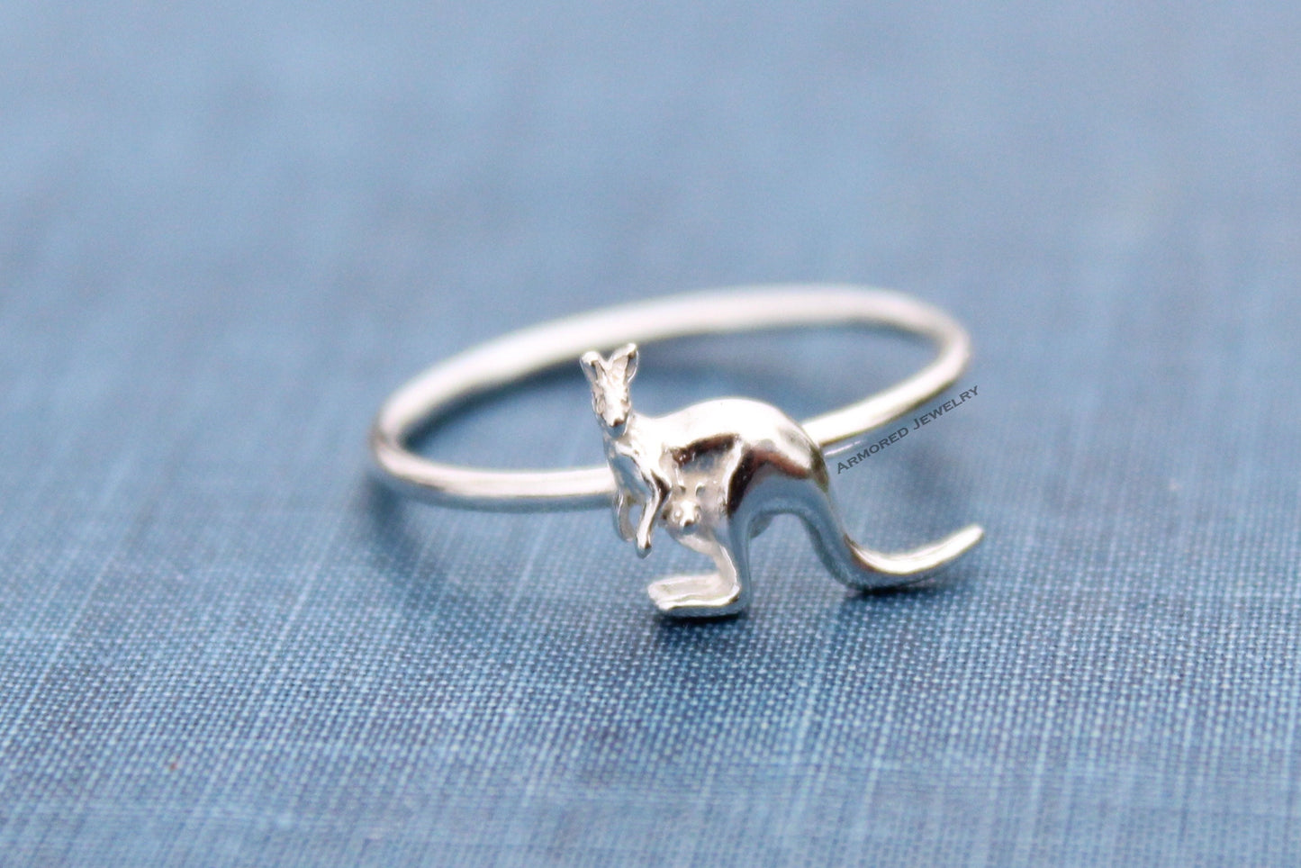 Australian Kangaroo & Baby Ring