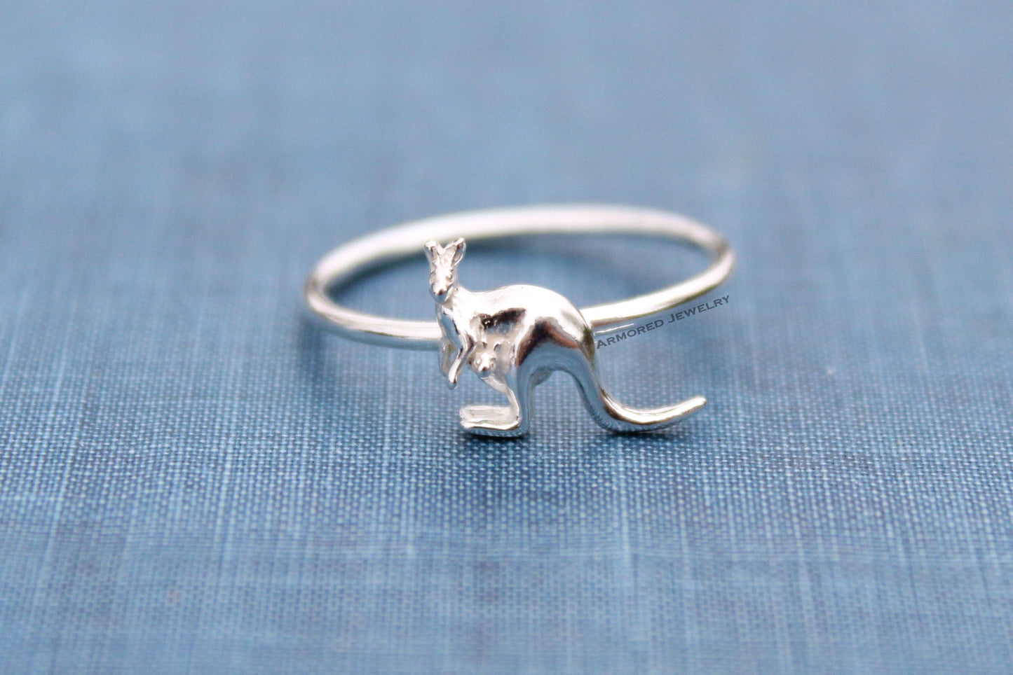 Australian Kangaroo & Baby Ring